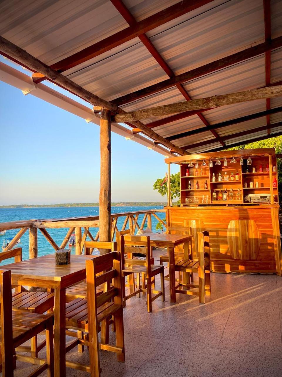 Mandala Beach Club Hotel Pendales Екстериор снимка